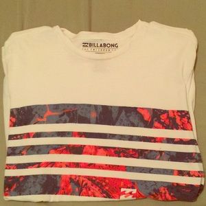 Billabong white T-Shirt with a kool design on it